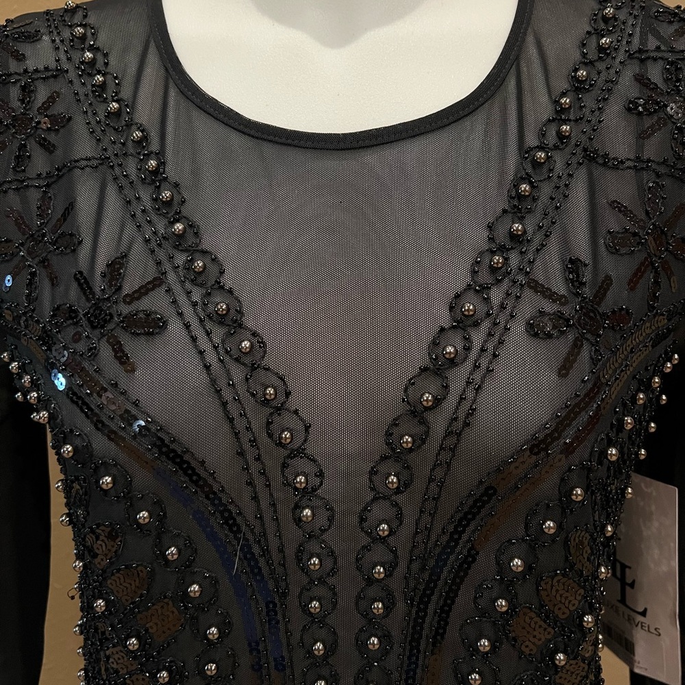 Frank Lyman black gunmetal beaded knit top Size Large - Picture 2 of 9
